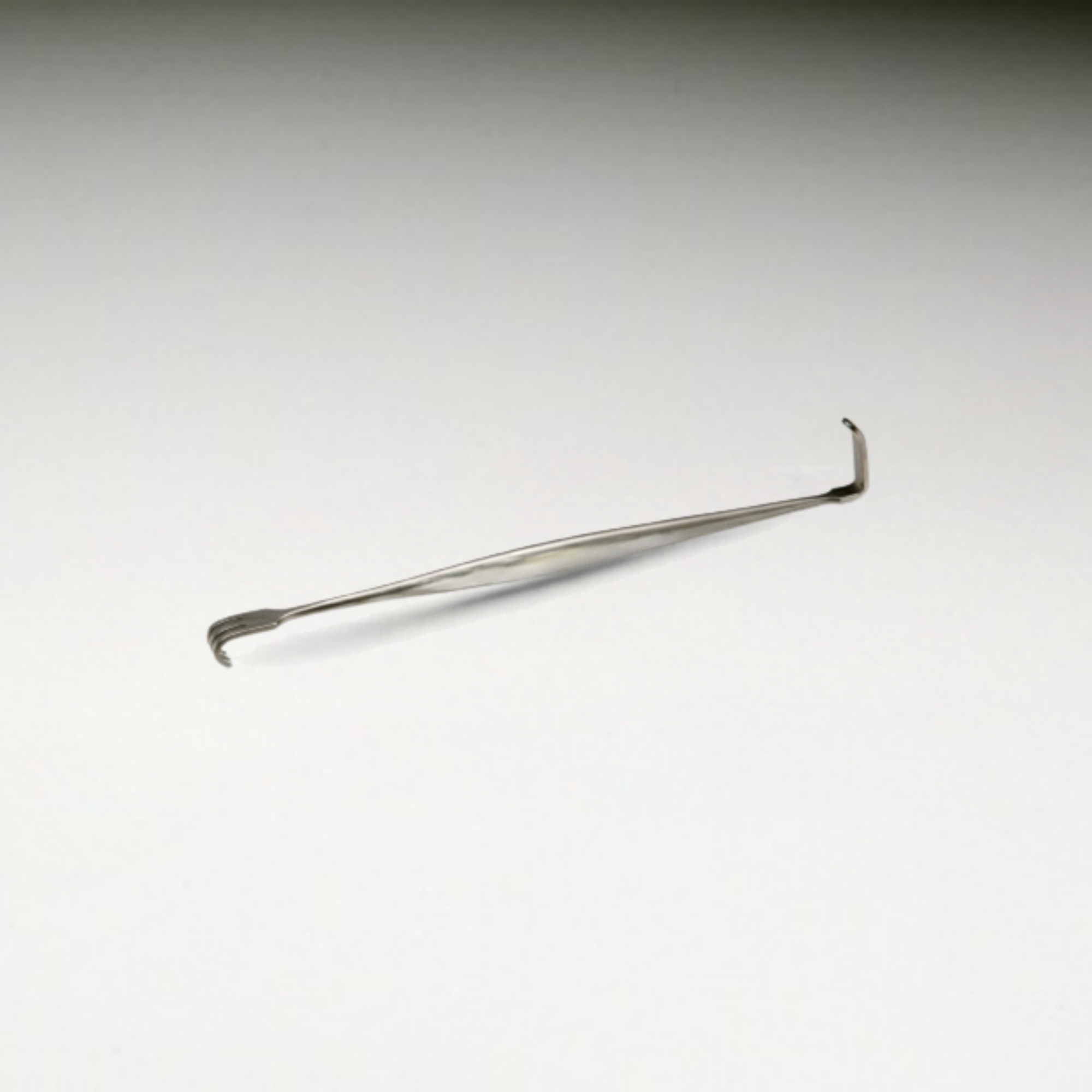 SENN RETRACTOR
